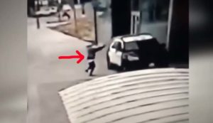 콤프턴 총격으로 중상 입었던 LA 부보안관 병원에서 퇴원