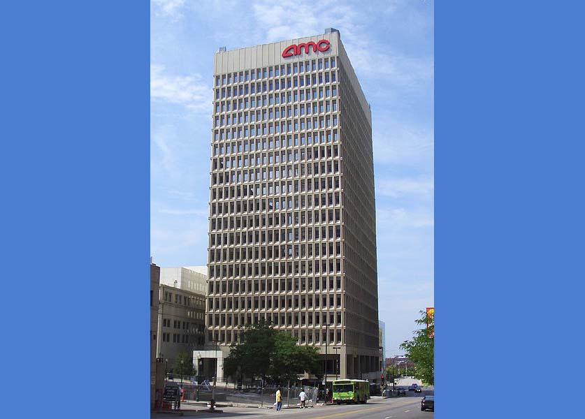 AMC 내부자들, 지난 주 8백만 달러 주식 매도하는 부도덕성 보여