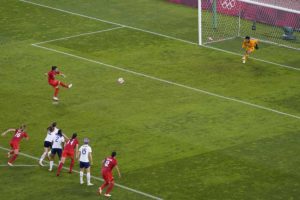 미국 여자축구 대표팀, 준결승전 패배로 금메달 아쉽게 놓쳐