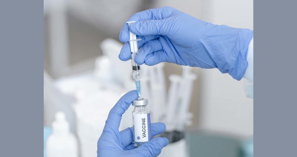 FDA, 화이자 코로나19 백신 전면 승인