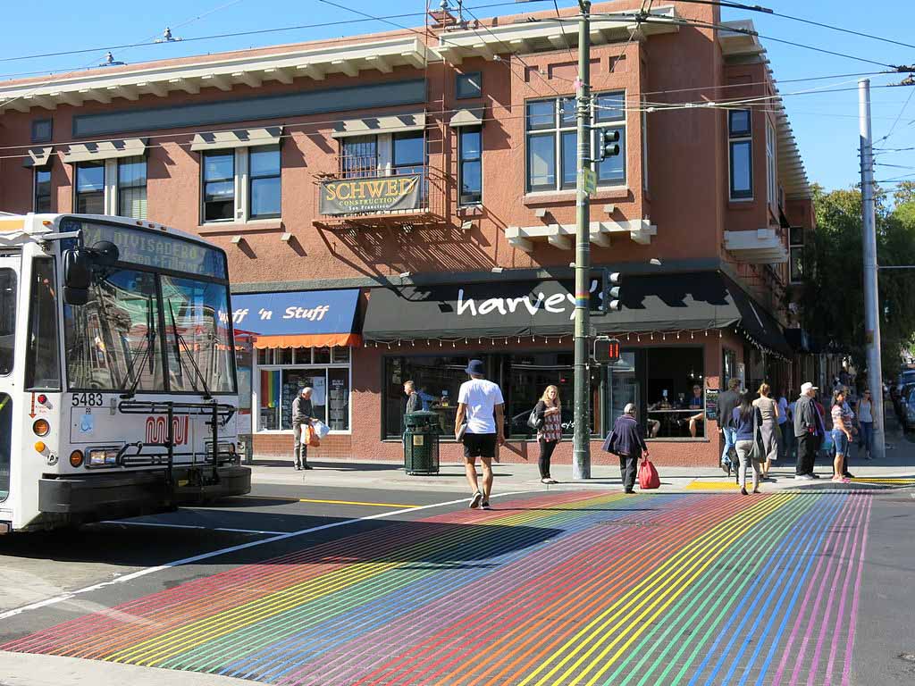 카스트로(The Castro)