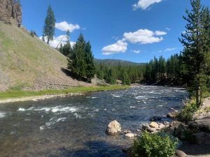 Firehole-Canyon-Drive-3