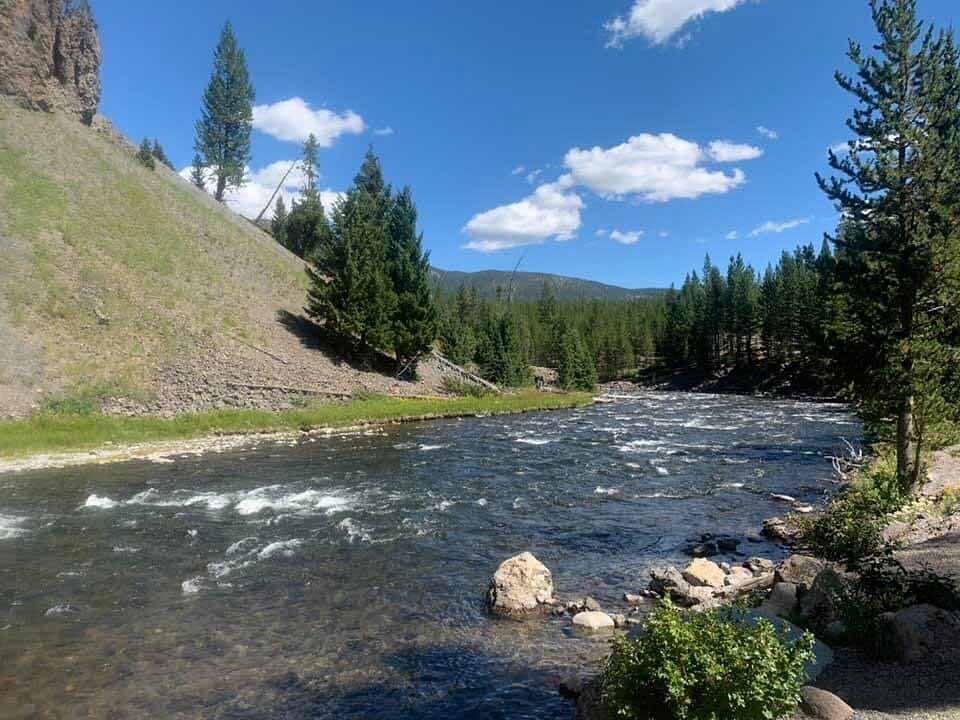 Firehole-Canyon-Drive-3