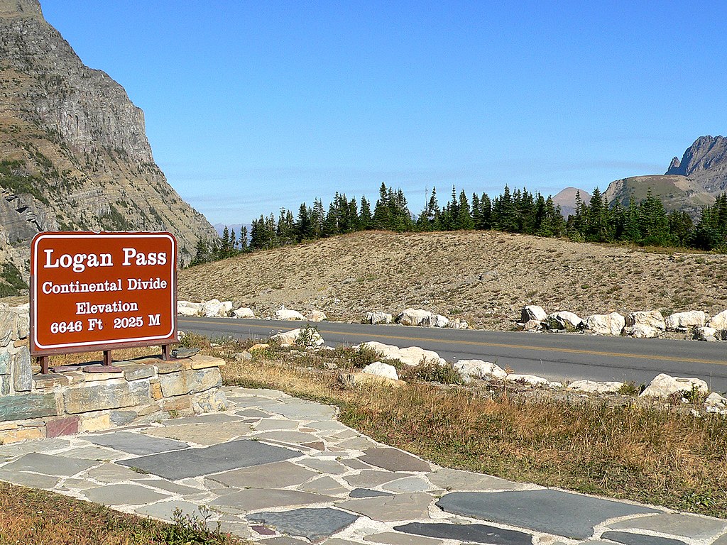 로건 패스(Logan Pass)