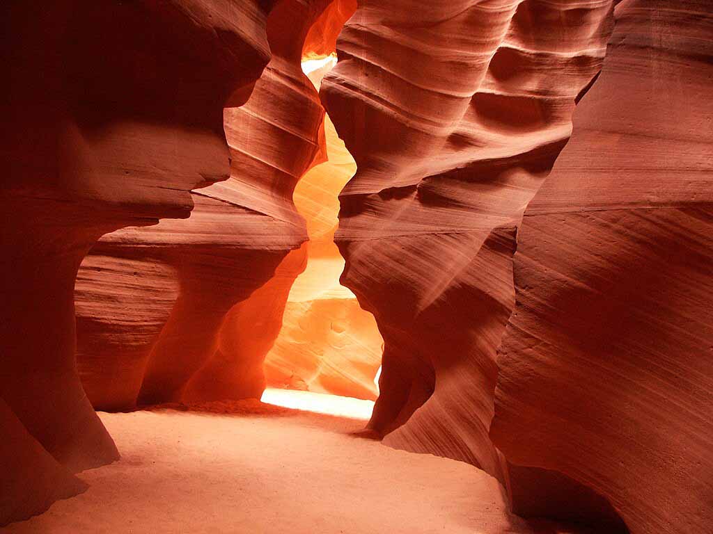 앤테로프 계곡(Antelope Canyon)