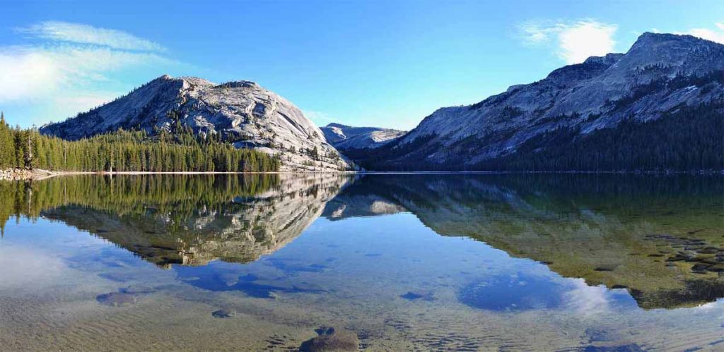 테나야 호수(Tenaya Lake)