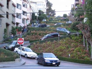 롬바드 스트리트(Lombard Street)