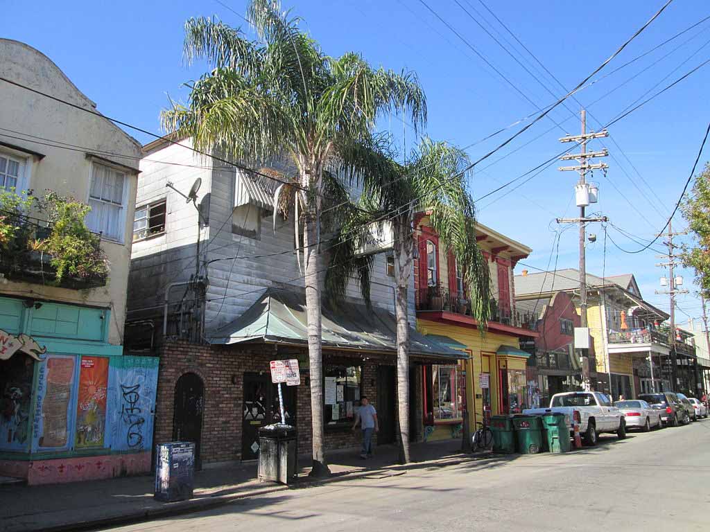 프렌치맨 스트리트(Frenchmen Street)