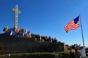 솔레다드 국립 재향군인 기념관(Mt. Soledad National Veterans Memorial)