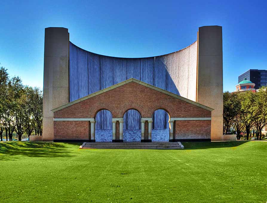 제럴드 하인스 워터월 파크(Gerald D. Hines Waterwall Park)