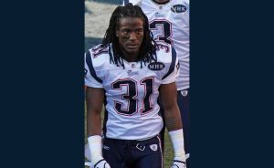 모친 살해 혐의로 기소된 전 NFL 풋볼 선수