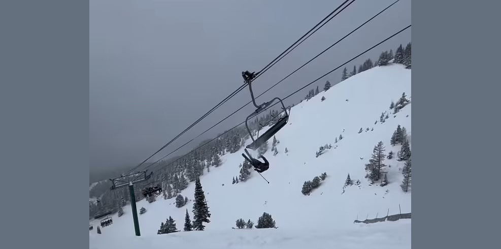 Ivan_Jones_collide_lift