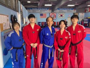 성폭행 피해 여성 구한 태권도 사범 가족